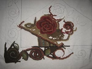 Antique rose basket rug hooking pattern