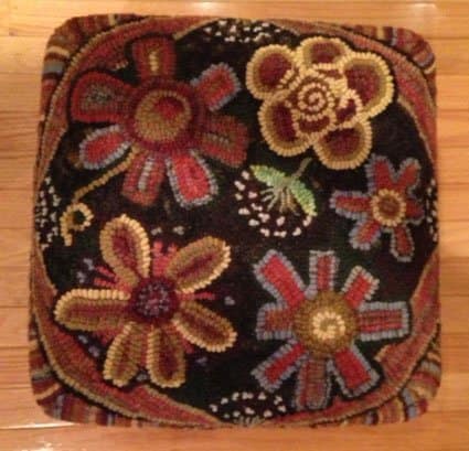 Annie's Flower Power, hooked by Barb Lindh