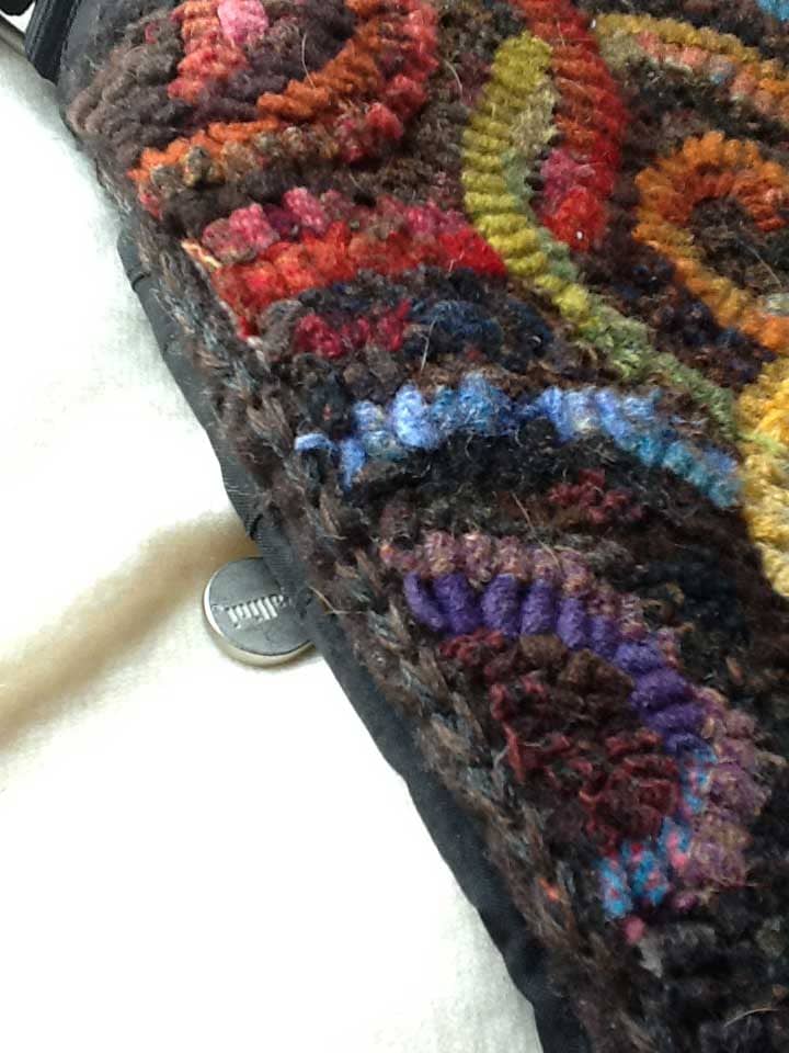 Closeup of chain stitch edge on hooked purse